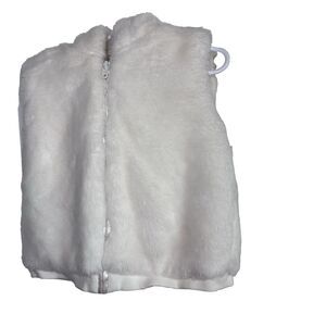 Gymboree Winter Ballerina White Faux Fur Hooded Vest Size 2T/3T Pre-owned